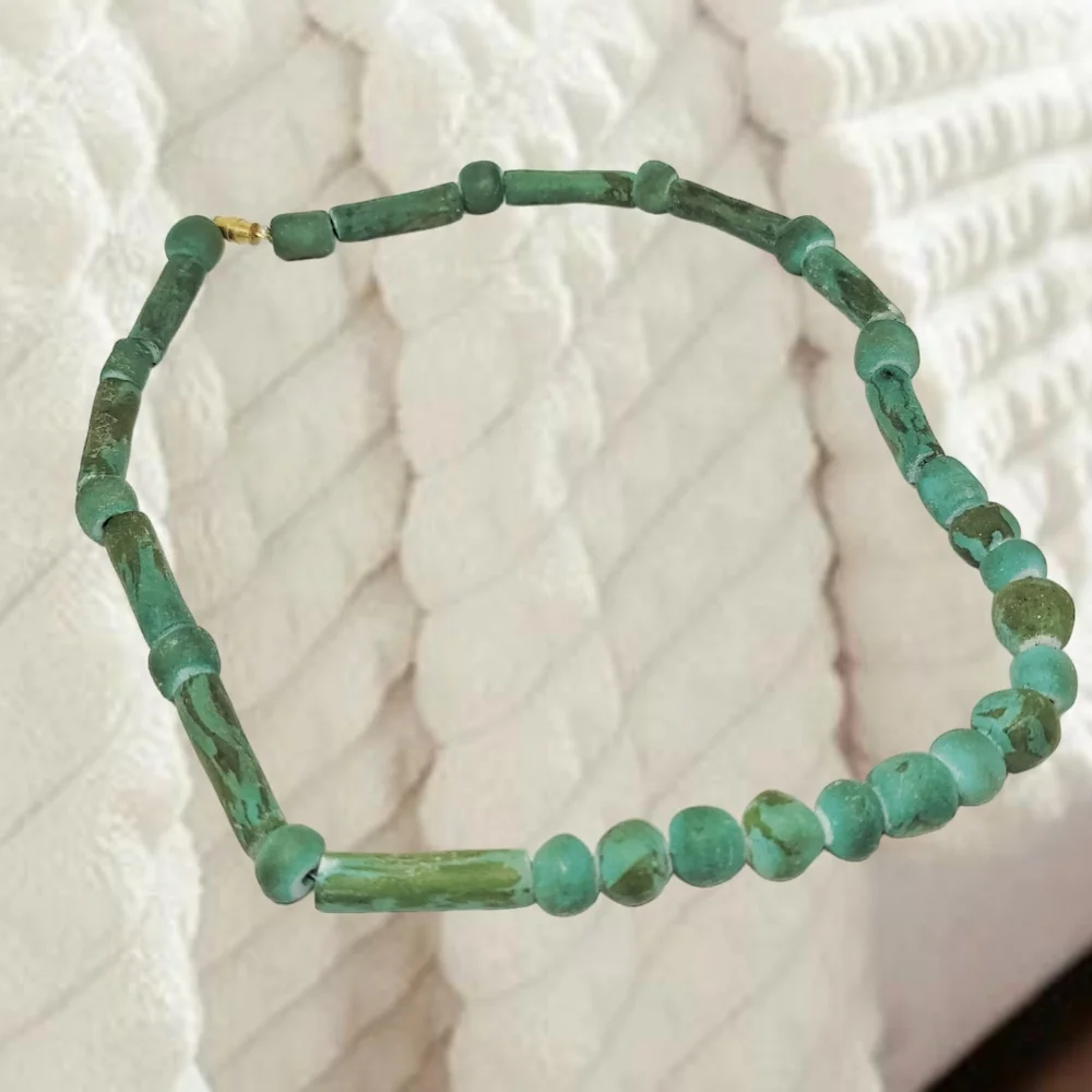 Green Stone Beads Handmade Necklace - Picture 2 of 7